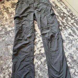 Columbia Men's Charcoal Cargo Pants